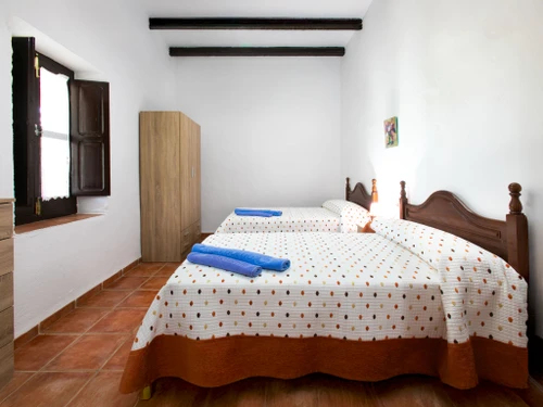 Gasthaus Motril, 4 Schlafzimmer, 7 Personen - photo_1011859070173