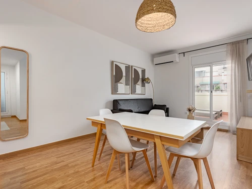 Apartamento Barcelona, 2 dormitorios, 5 personas - photo_1011911932544