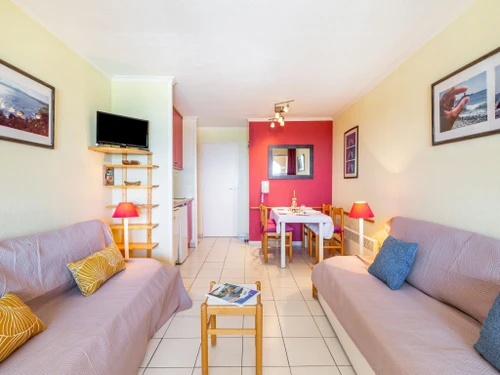 Apartment Saint-Raphaël, 1 bedroom, 4 persons - photo_17455102683