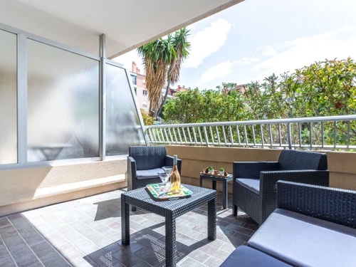 Appartement Hyères, 1 pièce, 4 personnes - photo_17642945348