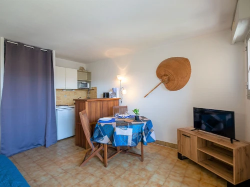 Apartment Sainte-Maxime, studio flat, 2 persons - photo_710021359