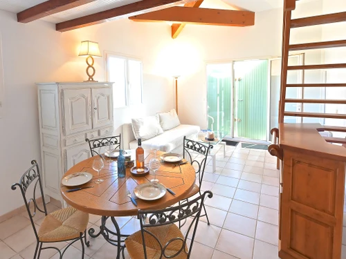 Villa Roquebrune-sur-Argens, 2 bedrooms, 4 persons - photo_1011458384044