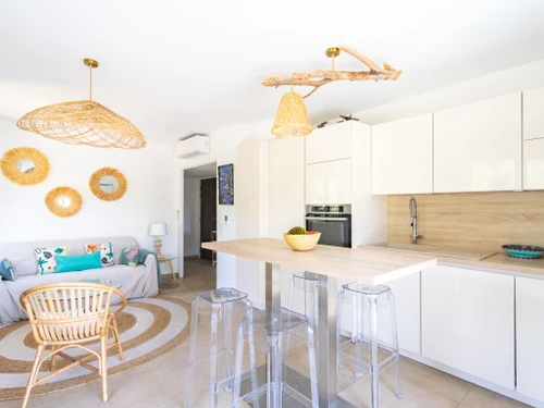 Apartment Bormes-les-Mimosas, 2 bedrooms, 4 persons - photo_19401788479