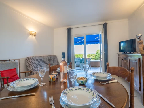 Ferienwohnung Roquebrune-sur-Argens, 1 Schlafzimmer, 4 Personen - photo_5581657049