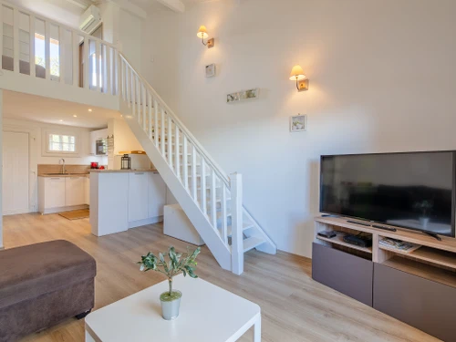 Apartment Les Issambres, studio flat, 4 persons - photo_13520320757