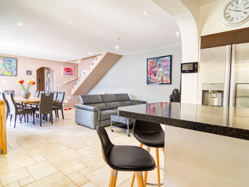 Villa Roquebrune-sur-Argens, 4 bedrooms, 8 persons - photo_1011597779712