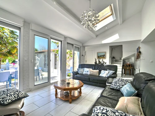 Villa Saint-Georges-d'Oléron, 5 bedrooms, 12 persons - photo_1011775163075