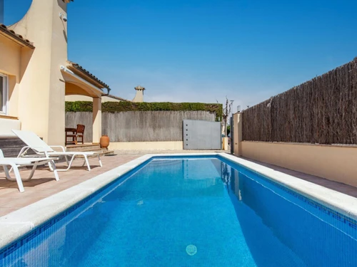 Villa Sant Pere Pescador, 3 bedrooms, 6 persons - photo_1011914579498