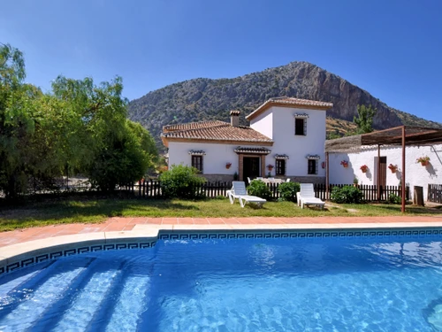 Villa Loja, 3 bedrooms, 6 persons - photo_1011914579945