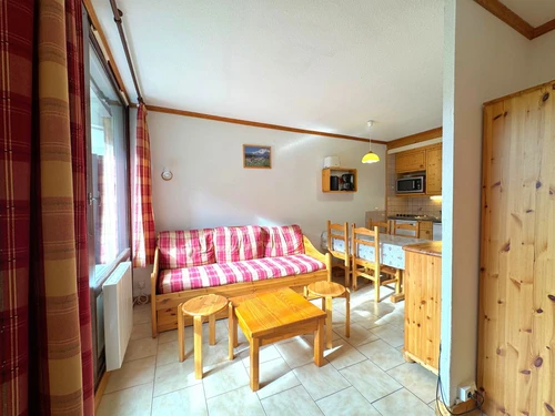 Studio Les Menuires, studio flat, 4 persons - photo_13681414668