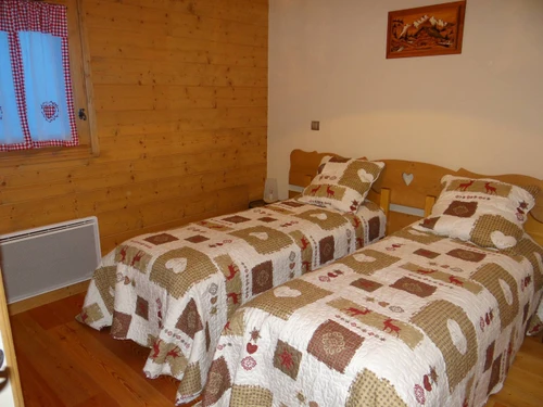 Apartment Les Carroz d'Araches, 2 bedrooms, 8 persons - photo_14920556047