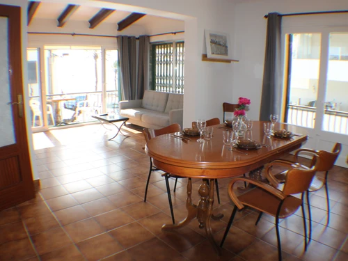 Ferienwohnung Roses, 2 Schlafzimmer, 6 Personen - photo_18949205513