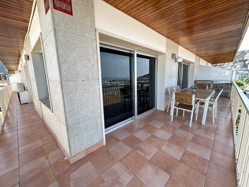 Apartment Roses, 3 bedrooms, 6 persons - photo_18949192926