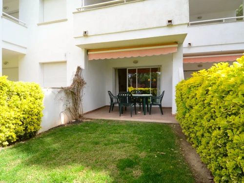 Apartment Pals, 2 bedrooms, 4 persons - photo_1011923812338