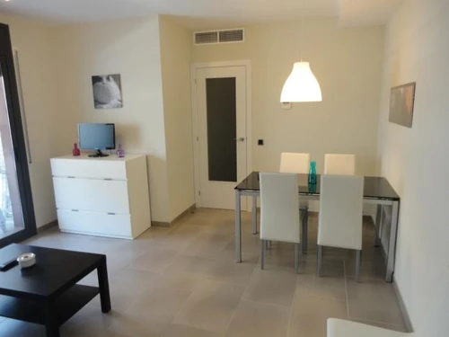 Apartment Torredembarra, 2 bedrooms, 4 persons - photo_18619994630