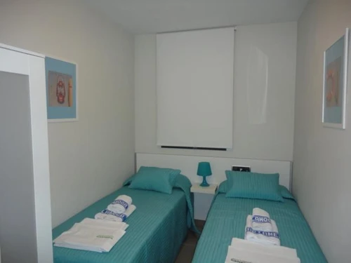 Apartment Torredembarra, 2 bedrooms, 4 persons - photo_18619994630