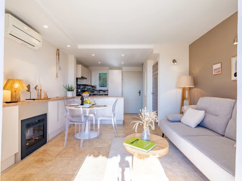 Villa Sainte-Maxime, 2 bedrooms, 4 persons - photo_1011715389067