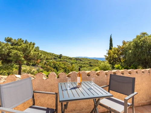 Villa Le Lavandou, 3 bedrooms, 6 persons - photo_18918637084