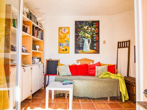 Villa Roquebrune-sur-Argens, 2 bedrooms, 6 persons - photo_15957659480