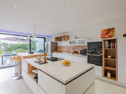 Villa Les Issambres, 5 bedrooms, 10 persons - photo_1011397301277