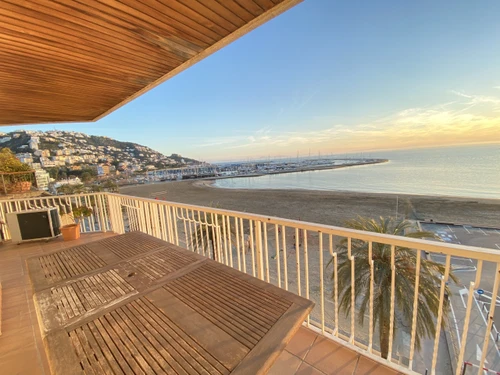 Apartment Roses, 4 bedrooms, 8 persons - photo_1011931960803