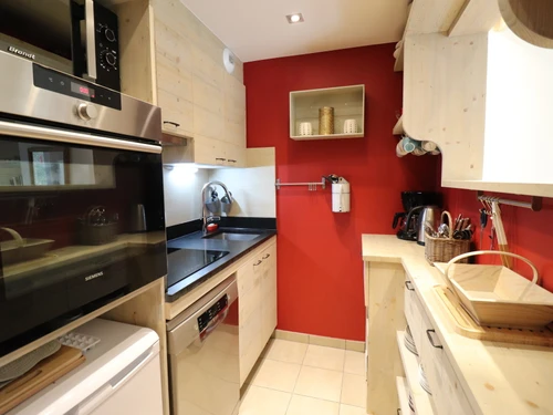 Apartment Méribel, 2 bedrooms, 7 persons - photo_13779681038