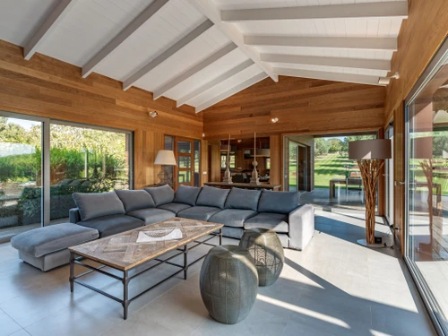 Villa Bonifacio, 4 bedrooms, 10 persons - photo_16470345206