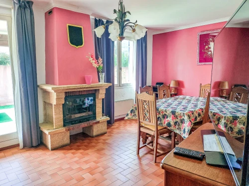 Villa Solliès-Pont, 3 bedrooms, 6 persons - photo_15735035447