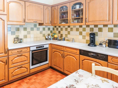 Villa Solliès-Pont, 3 bedrooms, 6 persons - photo_15735035447