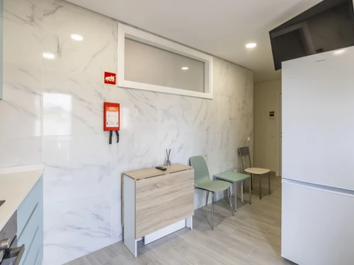 Appartement Vila Nova de Gaia, 4 pièces, 5 personnes - photo_1011934942934