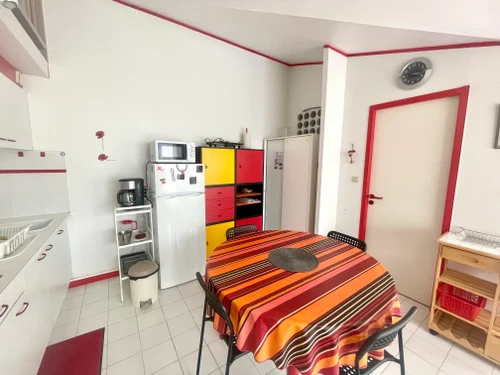 Villa Les Sables-d'Olonne, 2 bedrooms, 4 persons - photo_8375675848