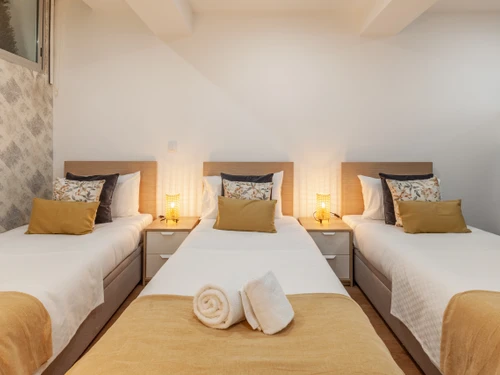 Studio Porto, 1 pièce, 5 personnes - photo_1011937584460