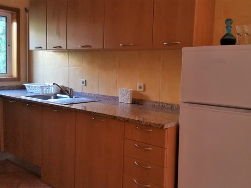 Apartamento Porto, 2 dormitorios, 6 personas - photo_1011937973458