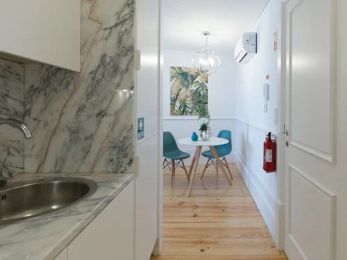 Apartment Porto, 1 bedroom, 2 persons - photo_1011940236803