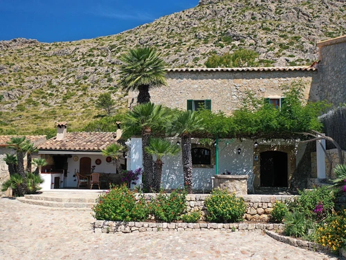 Villa Port de Pollença, 3 Schlafzimmer, 6 Personen - photo_1011874852757