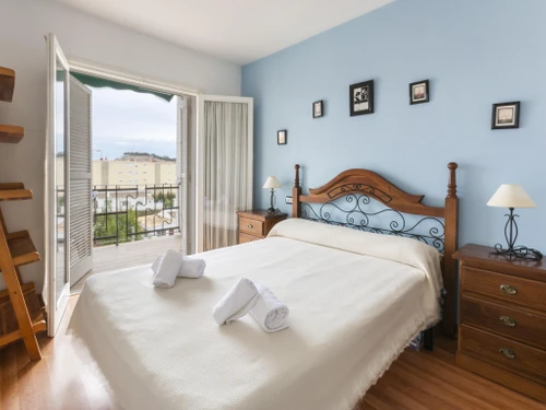 Apartment Denia, 2 bedrooms, 4 persons - photo_1011873708940