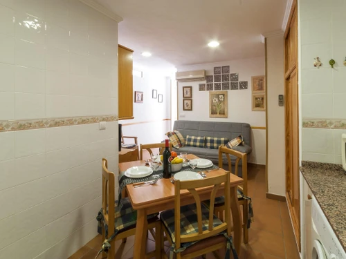 Apartment Valencia, 1 bedroom, 3 persons - photo_1011873720456
