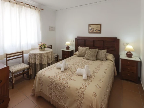 Apartment Valencia, 1 bedroom, 3 persons - photo_1011873720456