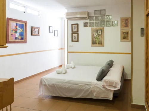 Apartment Valencia, 1 bedroom, 3 persons - photo_1011873720456