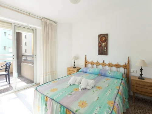 Apartment Gandia, 3 bedrooms, 6 persons - photo_1011920355571