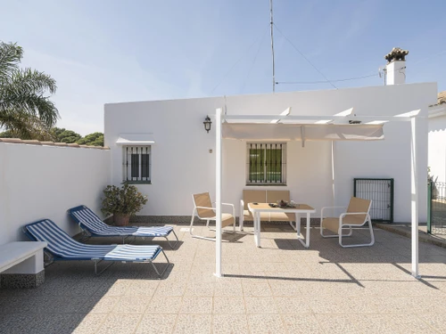 Chalet Chiclana de la Frontera, 2 bedrooms, 4 persons - photo_1011873756573