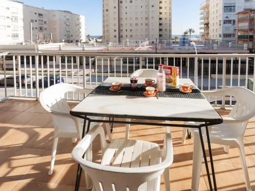 Apartamento Gandía, 3 dormitorios, 6 personas - photo_1011873822911