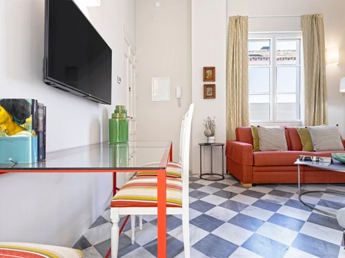 Apartment Seville, 2 bedrooms, 4 persons - photo_1011873905633