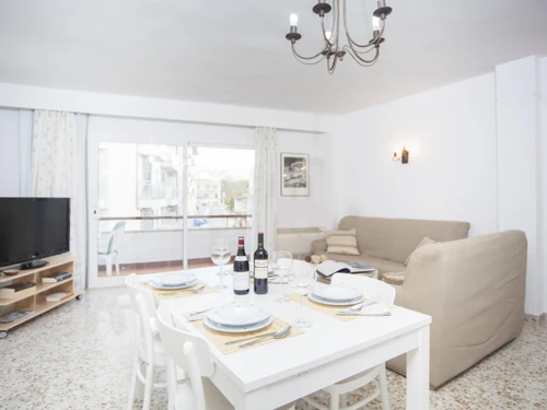 Apartment Port d'Alcúdia, 3 bedrooms, 4 persons - photo_1011873885982