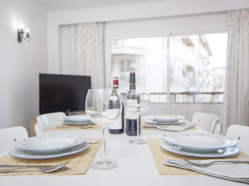 Apartment Port d'Alcúdia, 3 bedrooms, 4 persons - photo_1011873885982