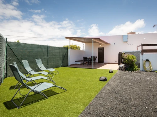 Chalet Lajares, 2 dormitorios, 6 personas - photo_1011874353802