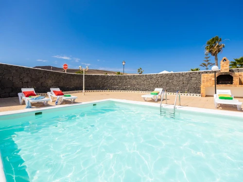 Villa Playa Blanca, 3 bedrooms, 6 persons - photo_1011874047610