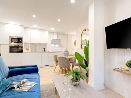 Apartamento Sevilla, 2 dormitorios, 4 personas - photo_1011873801265