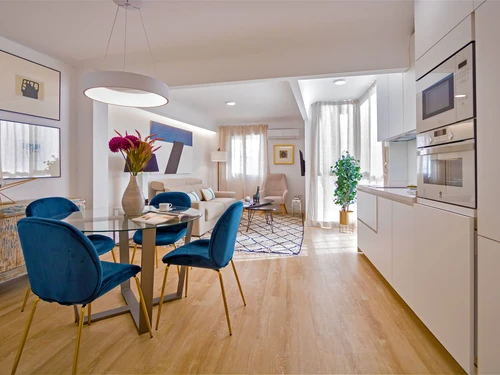 Apartamento Sevilla, 2 dormitorios, 4 personas - photo_1011873896834