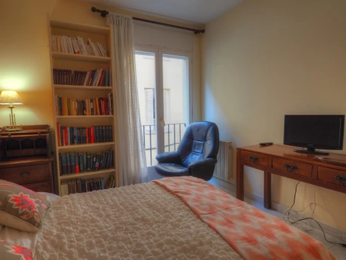 Apartment Sitges, 2 bedrooms, 6 persons - photo_1011874169211